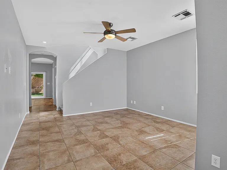 10648 Bandera Mountain Ln — Photo 17