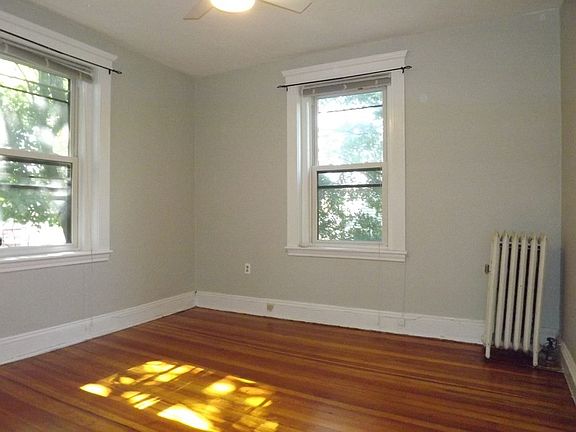 5th image of 31 Orkney Rd Unit 54