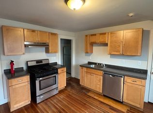 10 Dickinson Ave #1L, Providence, RI 02904