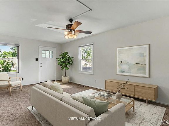 3rd image of 10724 Saint Matthew Ln