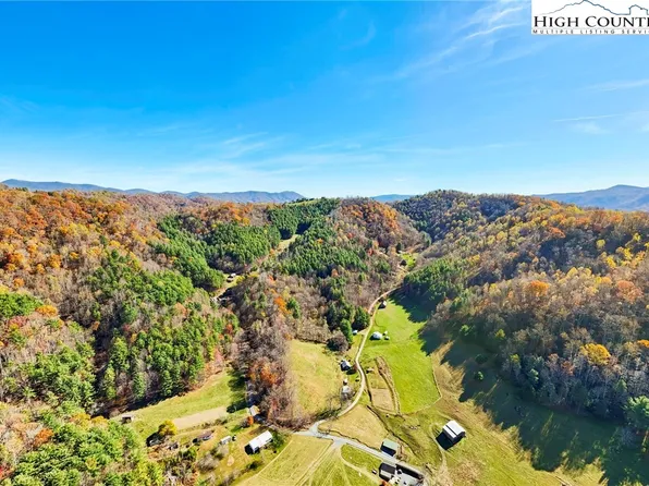 226 Loves Knob Road, Sugar Grove, NC 28679