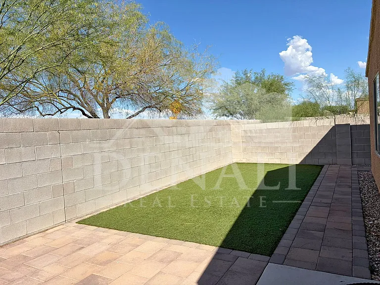4101 E Braddock Dr — Photo 19