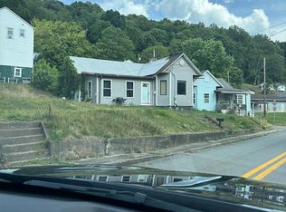 143 S Main Ave, Weston, WV