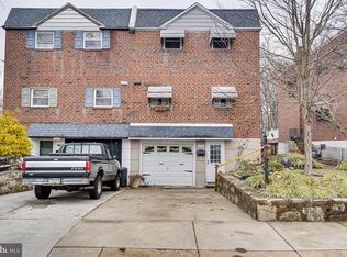 8422 Strahle Ter, Philadelphia, PA 19111