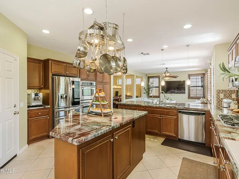 6625 Pinnacle Way — Photo 14