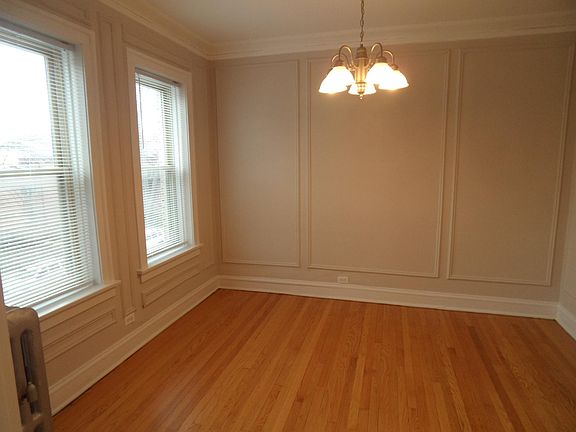 5th image of 1637 W Estes Ave #2