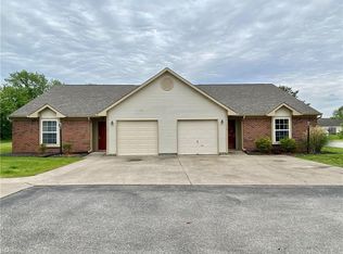 115 Woodberry Dr, Danville, IN