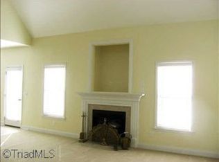 1029 Cross Gate Rd, Winston Salem, NC 27106