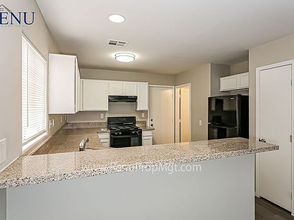 3rd image of 5346 Black Eyed Susan Ct