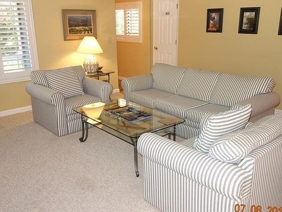 2nd image of 5780 El Mesa Ave