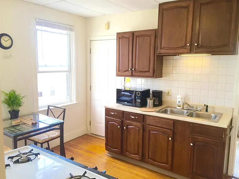64 Furnace St #3A — Photo 3