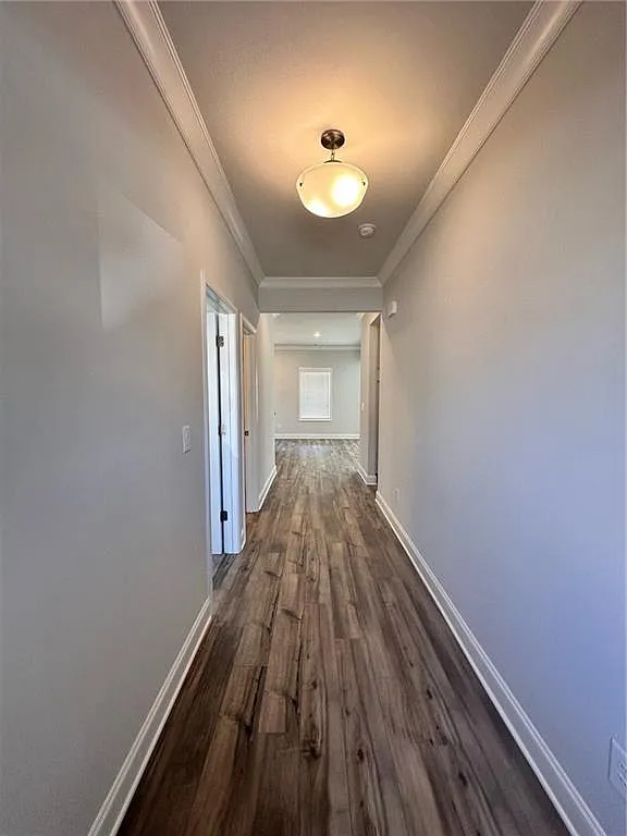 5 bed, 3.0 bath, 2222 sqft, $2,549 — Photo 4