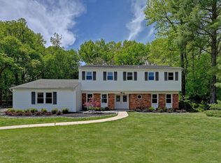30 Calgary Cir, Morganville, NJ 07751