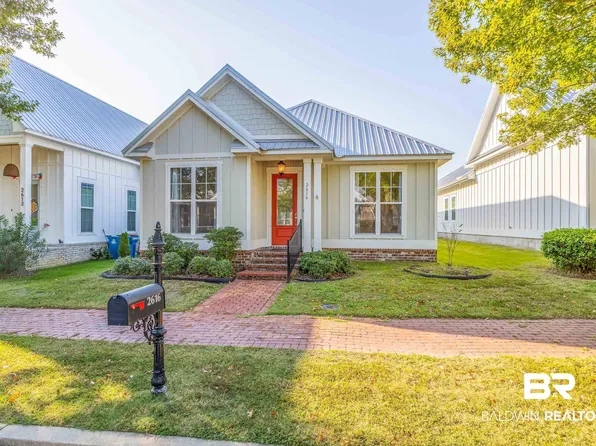 2616 Arcadia St, Gulf Shores, AL 36542