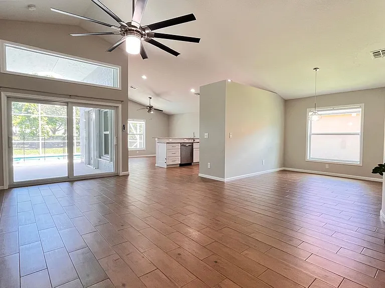1627 Oak Berry Cir — Photo 28