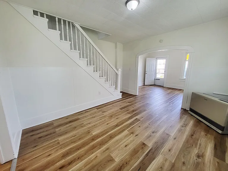 306 Ridge St #2 — Photo 6