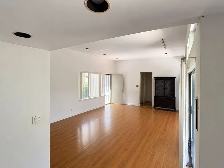 29 Box Tree Rd — Photo 19