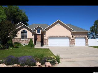 8042 S Red Castle Way, West Jordan, UT 84081