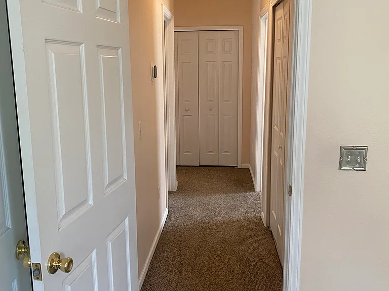 146 Alexander Way — Photo 12
