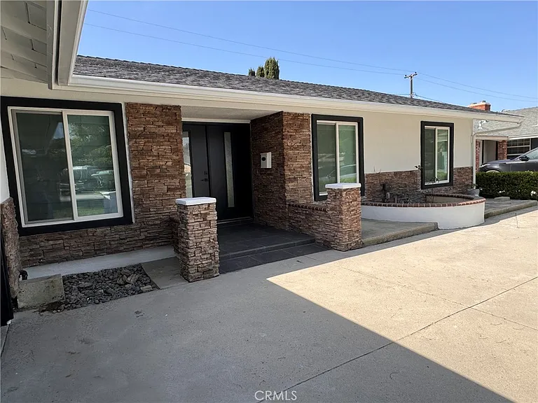 873 S Chantilly St — Photo 3