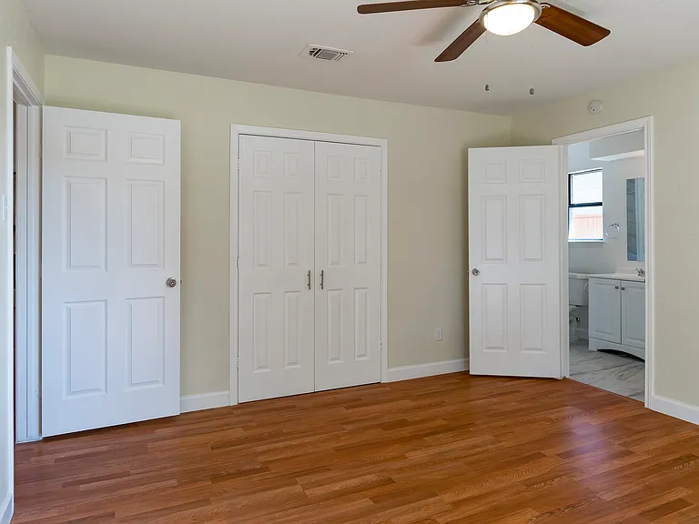 6536 Bronze Leaf Dr — Photo 2