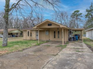 3140 Seminole Dr, Shreveport, LA 71107