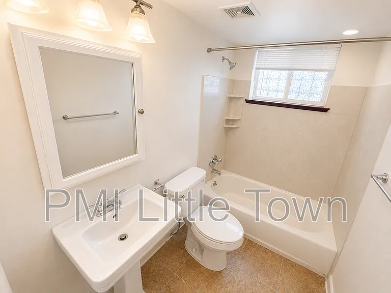 3620 Hudson St — Photo 7