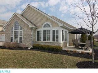 1612 Chestnut Farms Loop, Grove City, OH 43123