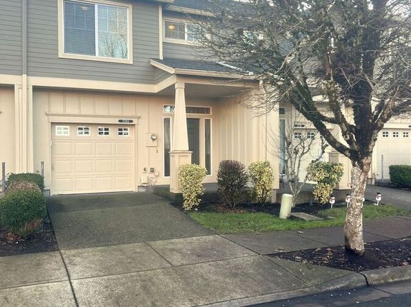 17284 Pleasanton Ln