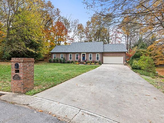 2nd image of 420 Andover Ct