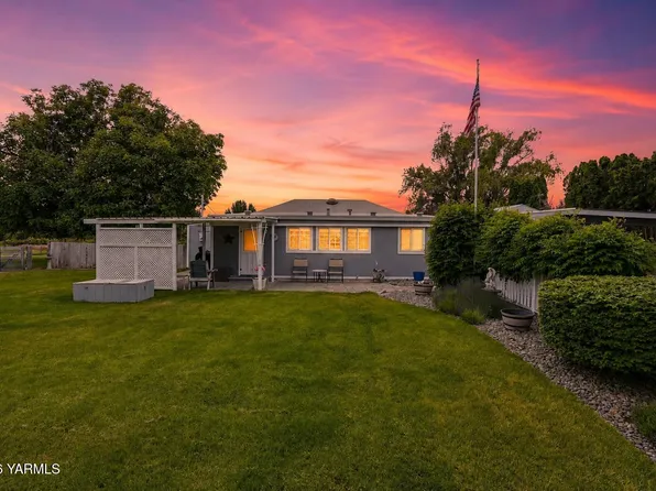 360 McPhee Rd, Naches, WA 98937