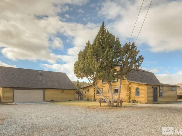 12 Martin St, Mound House, NV 89706