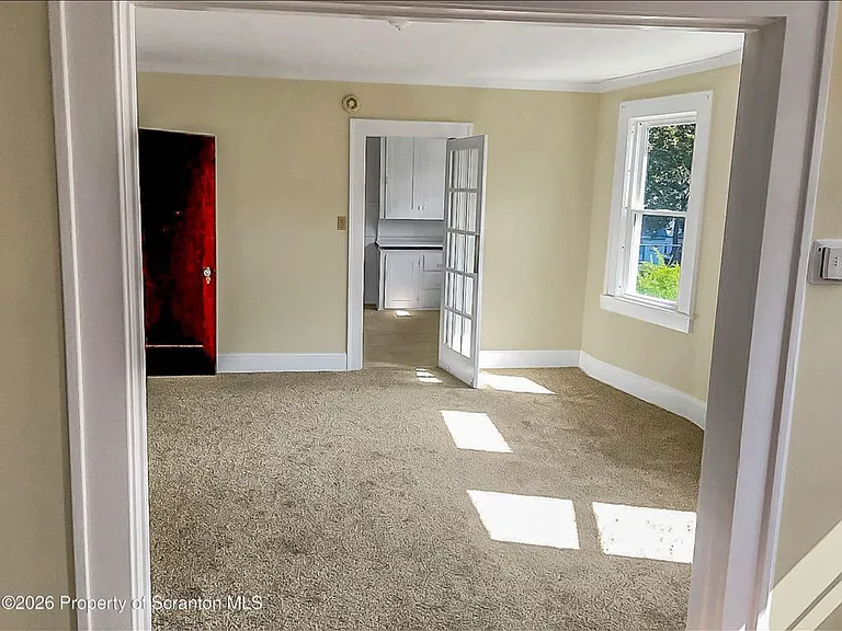 1013-1015 Grandview St #2 — Photo 6