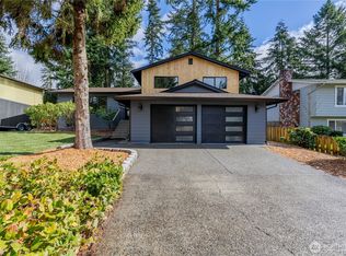 18029 56th Ave W, Lynnwood, WA 98037