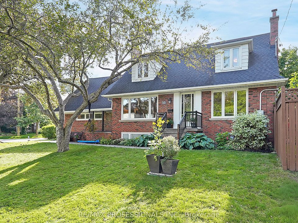 1st image of 38 Ballacaine Dr