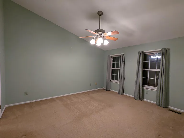 671 Snowdrop Ct — Photo 12
