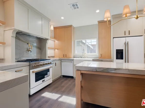 2180 W 31st St, Los Angeles, CA 90018