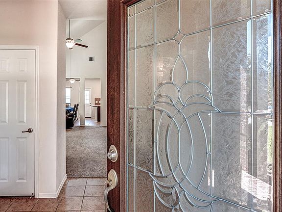 5th image of 10418 Whisper Bluff Dr