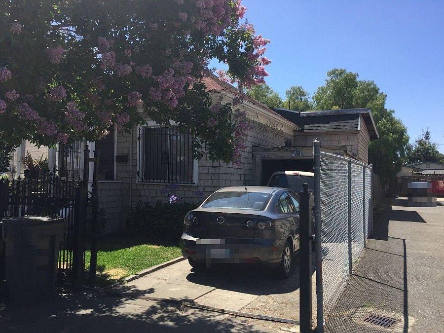 2nd image of 1545 38th Ave