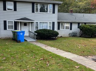 135 Wedgewood Dr #2, Waterbury, CT 06705