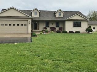 10300 Ella Ln, Pleasant Lake, MI 49272