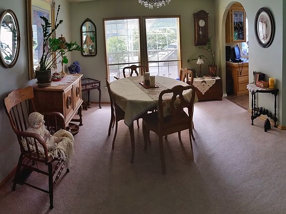 4th image of 3700 14th Ave SE Unit 160