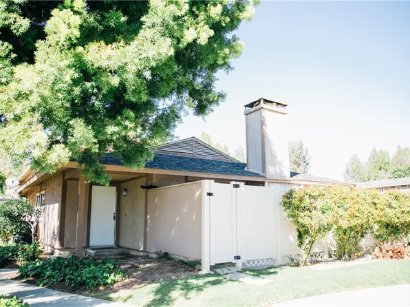 28741 Conejo View Dr, Agoura Hills, CA 91301