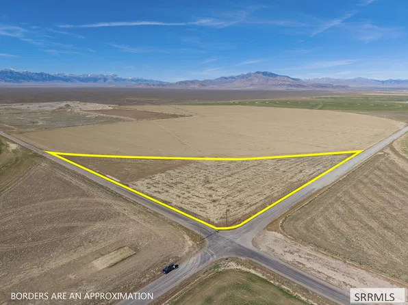 N 400 E, Monteview, ID 83435