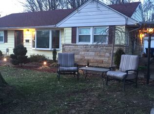 5515 Goldenrod Rd, Louisville, KY 40272