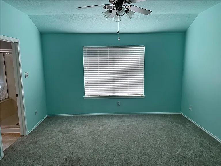 319 Brandy Ridge Ln — Photo 11