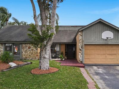 5160 NW 85th Avenue, Lauderhill, FL, 33351