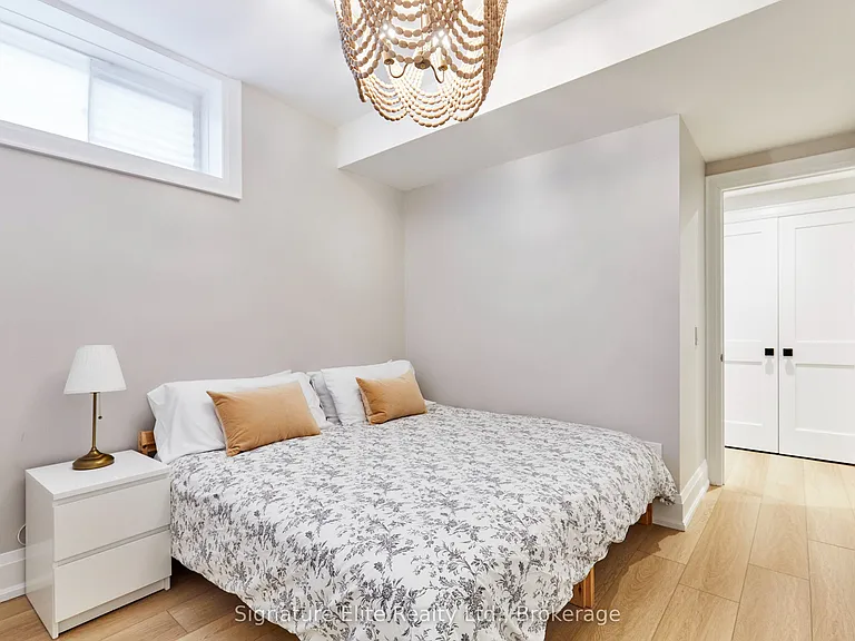 30 Amesbury Dr #2 — Photo 20
