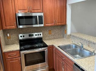 851 NE 209th Ter APT 202, Miami, FL 33179