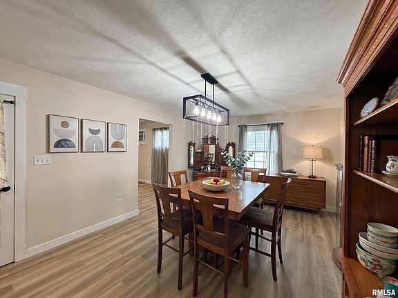 4th image of 6 Rigg Dr